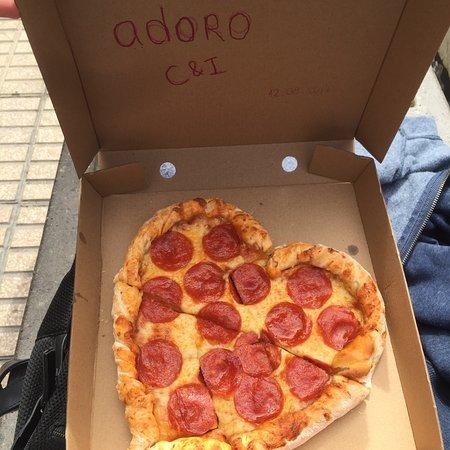 Lucky Pizza's